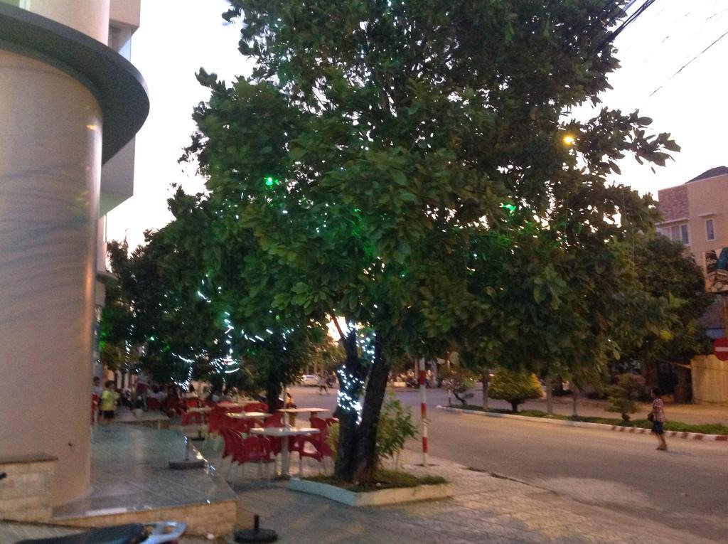 Palace Hotel Rạch Giá Luaran gambar