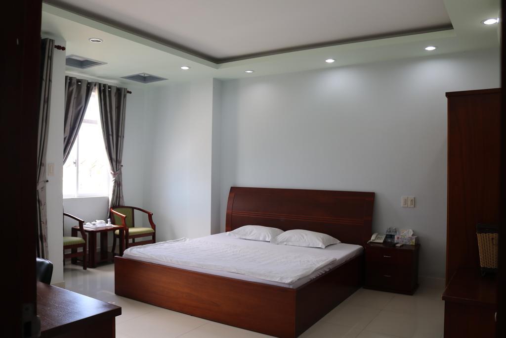 Palace Hotel Rạch Giá Luaran gambar